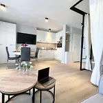 Edel Exclusive Marea 58 Especially For